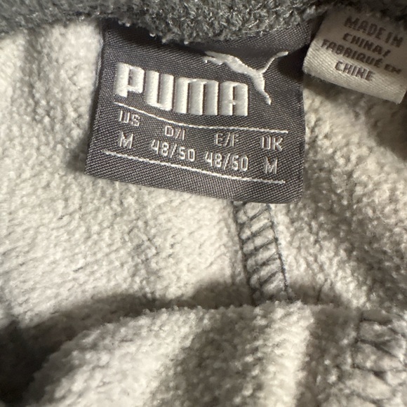 Puma Grey Fleece Jogger Sweatpants – Medium - Picture 2 of 2